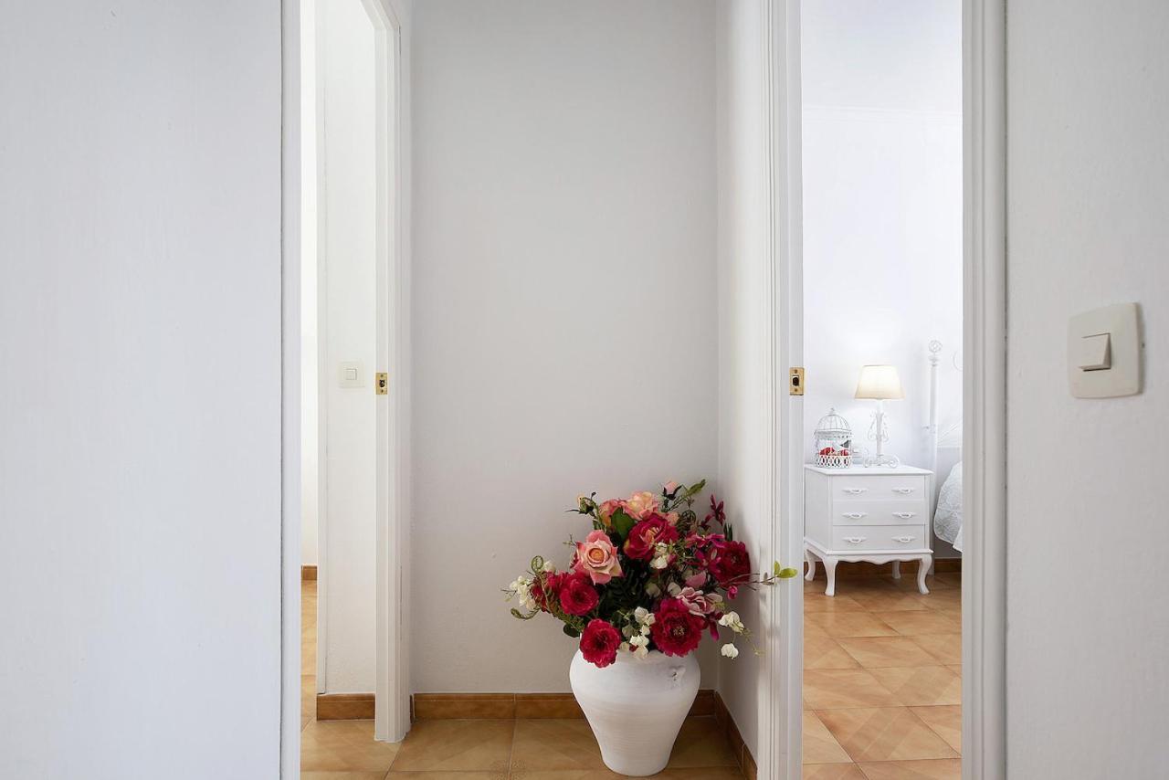 Casa Pedro Conil Apartment โกนิล เด ลาฟรอนเตรา ภายนอก รูปภาพ