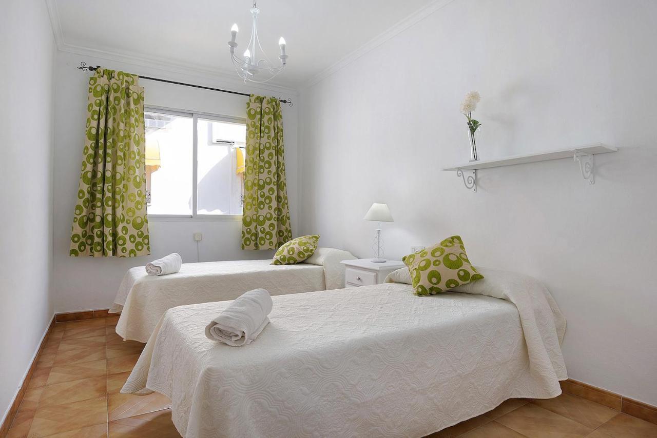 Casa Pedro Conil Apartment โกนิล เด ลาฟรอนเตรา ภายนอก รูปภาพ